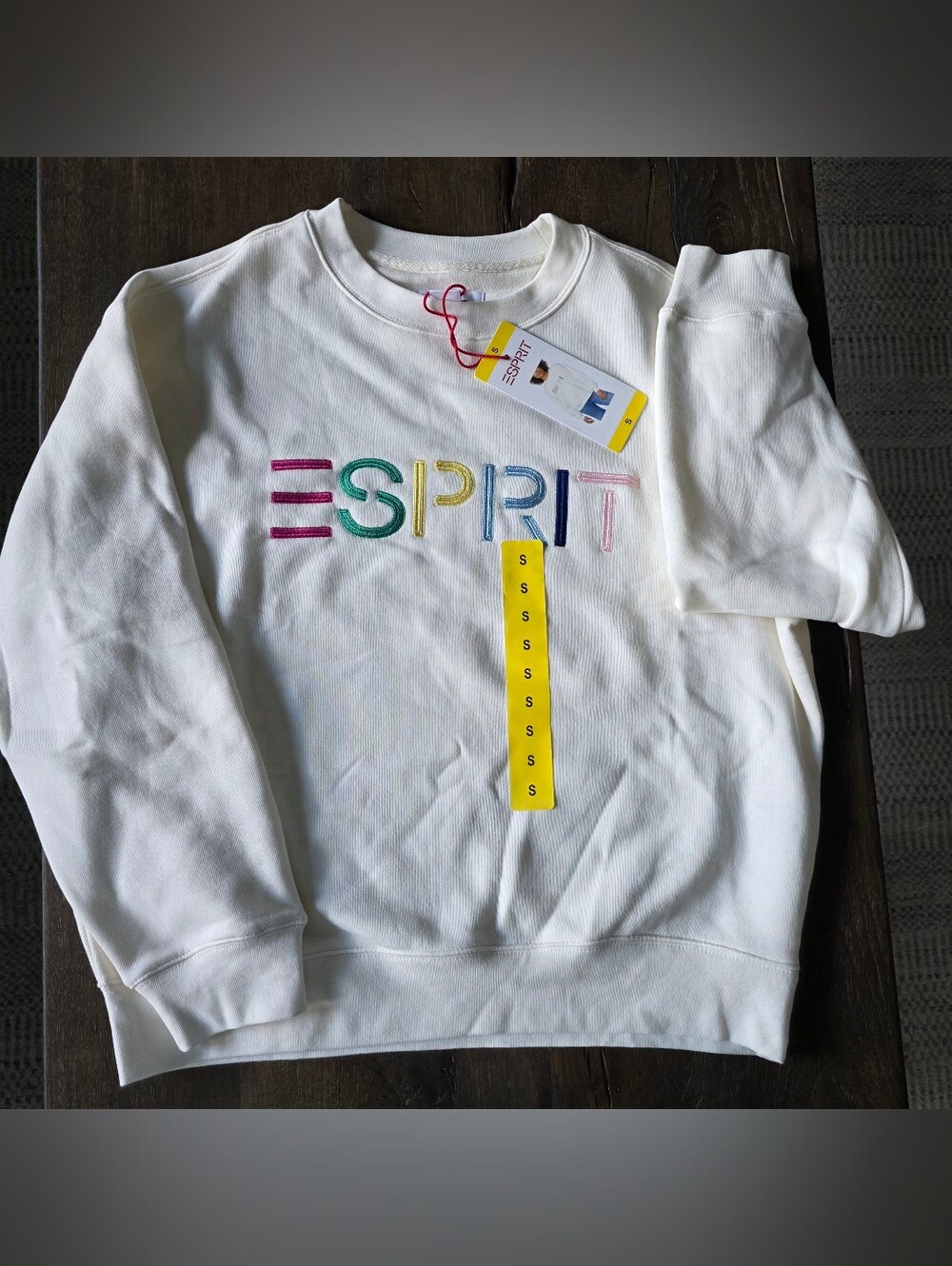 Retro ESPRIT Sweatshirt with Embroidered Logo Vintage-Inspired  Off-White Size S